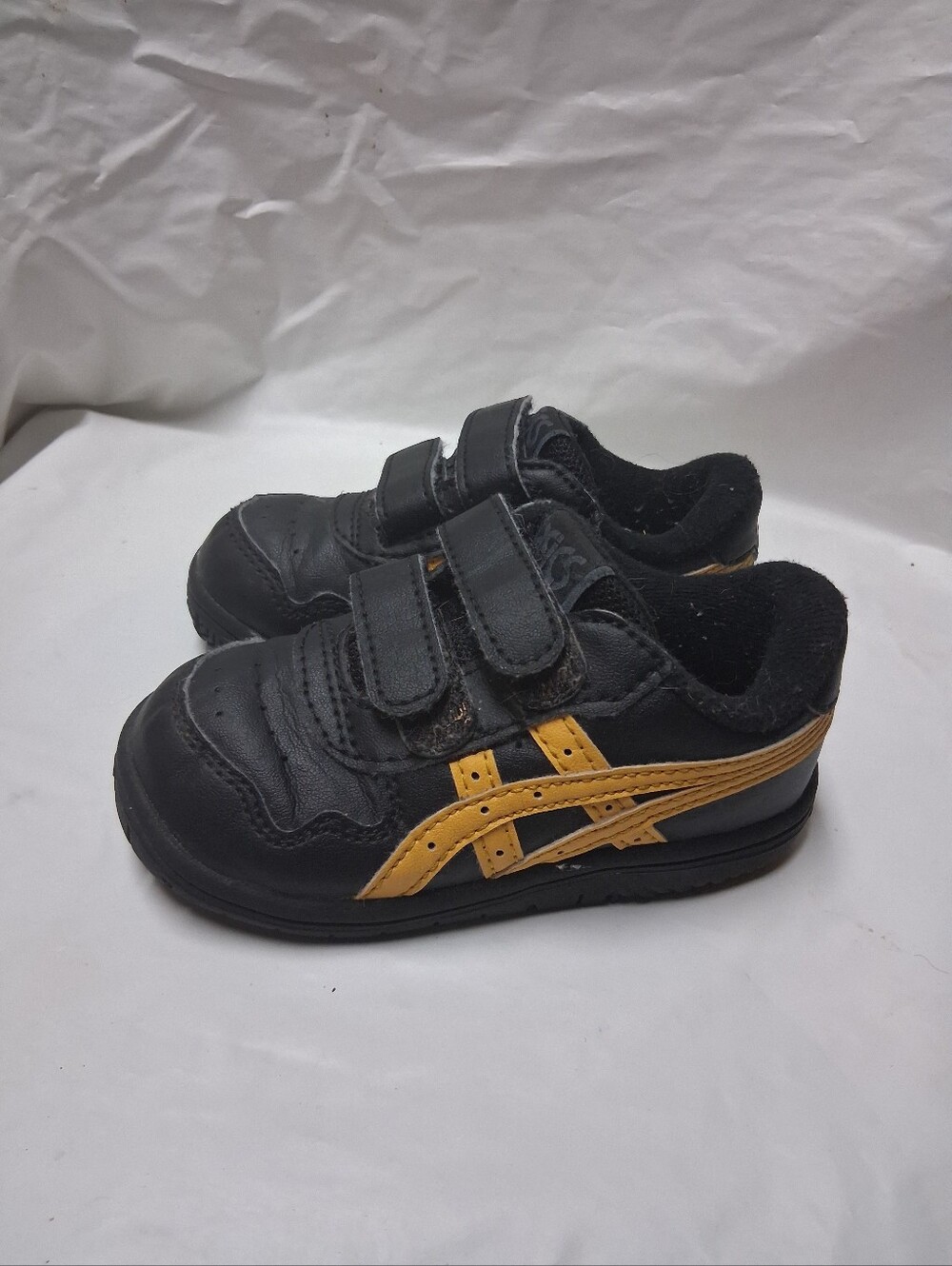 Asics Japan TS'Kids Black Tiger Yellow Athletic Shoes Sz 6 Preowned